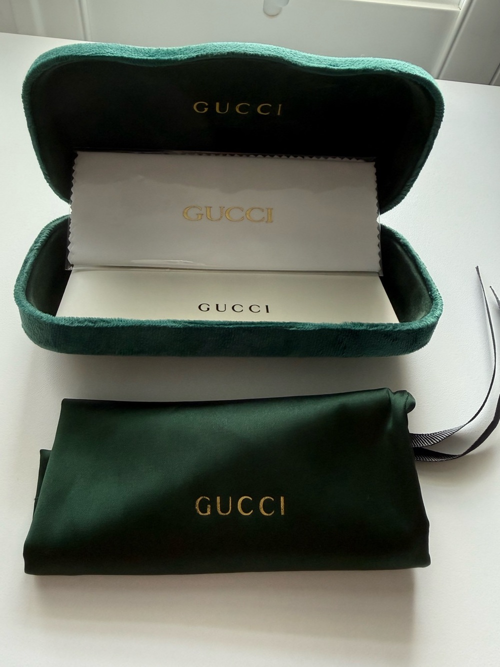 Gucci Dark Green Velvet Eyewear Case with Matching Pouch - Gold Logo